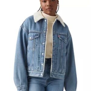 Levi's 90s Sherpa Trucker Jacket